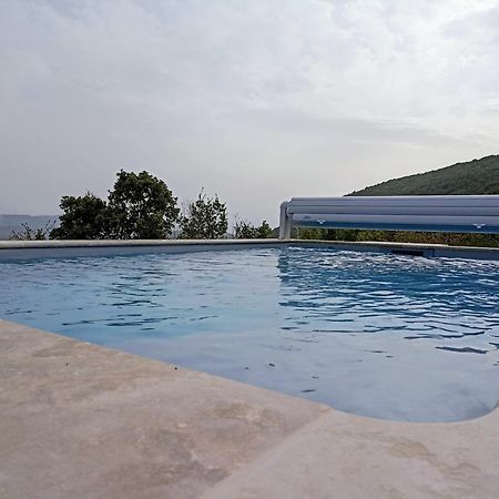 Gite Avec Piscine "La Maison De Valentine" En Provence Montsalier Екстер'єр фото