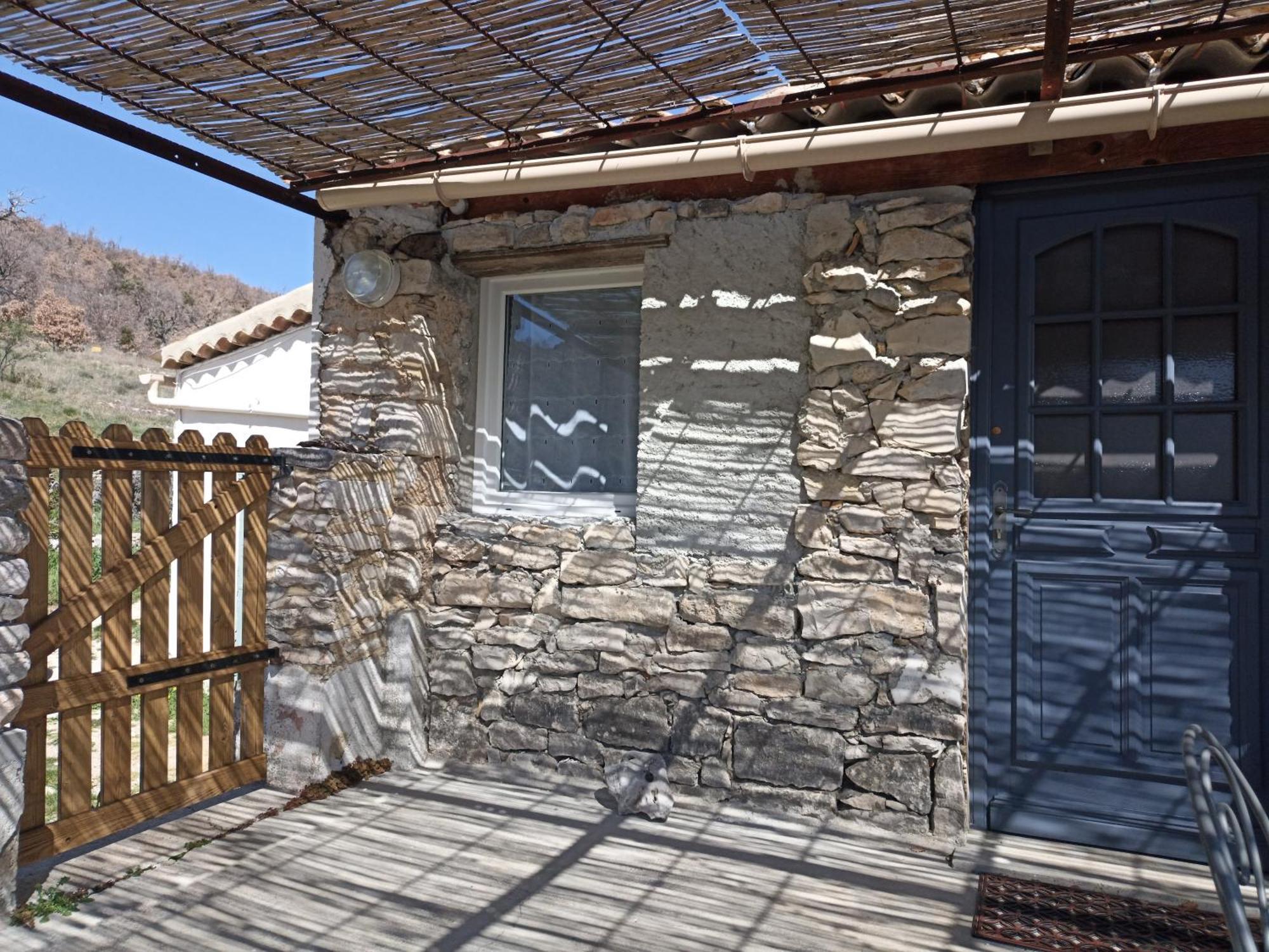 Gite Avec Piscine "La Maison De Valentine" En Provence Montsalier Екстер'єр фото